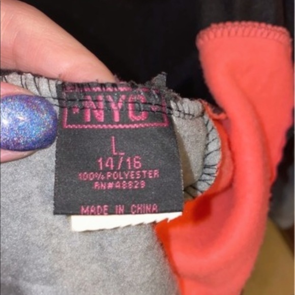 NYC sweat outfit - Picture 6 of 6